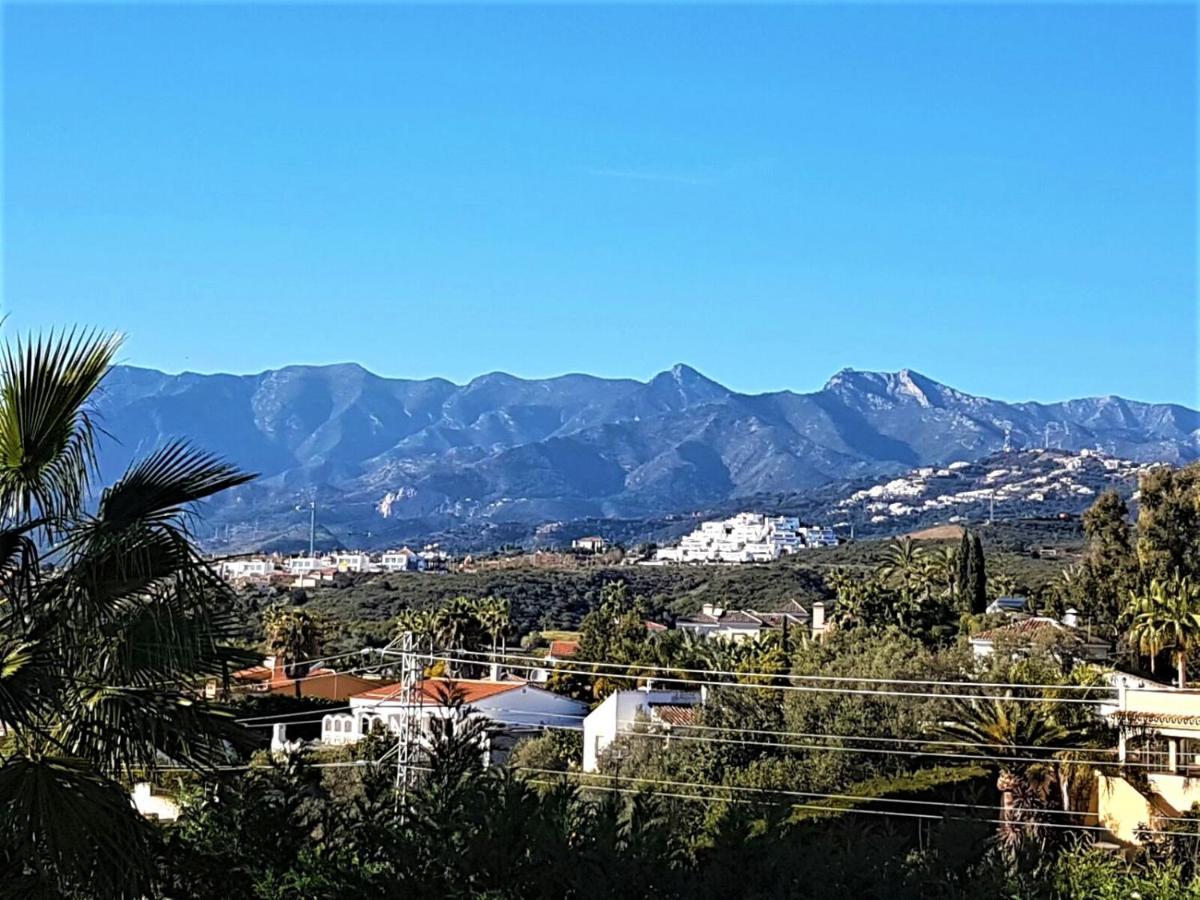 Villa Svim, Walking Distance To The Beach! Marbella Exteriér fotografie