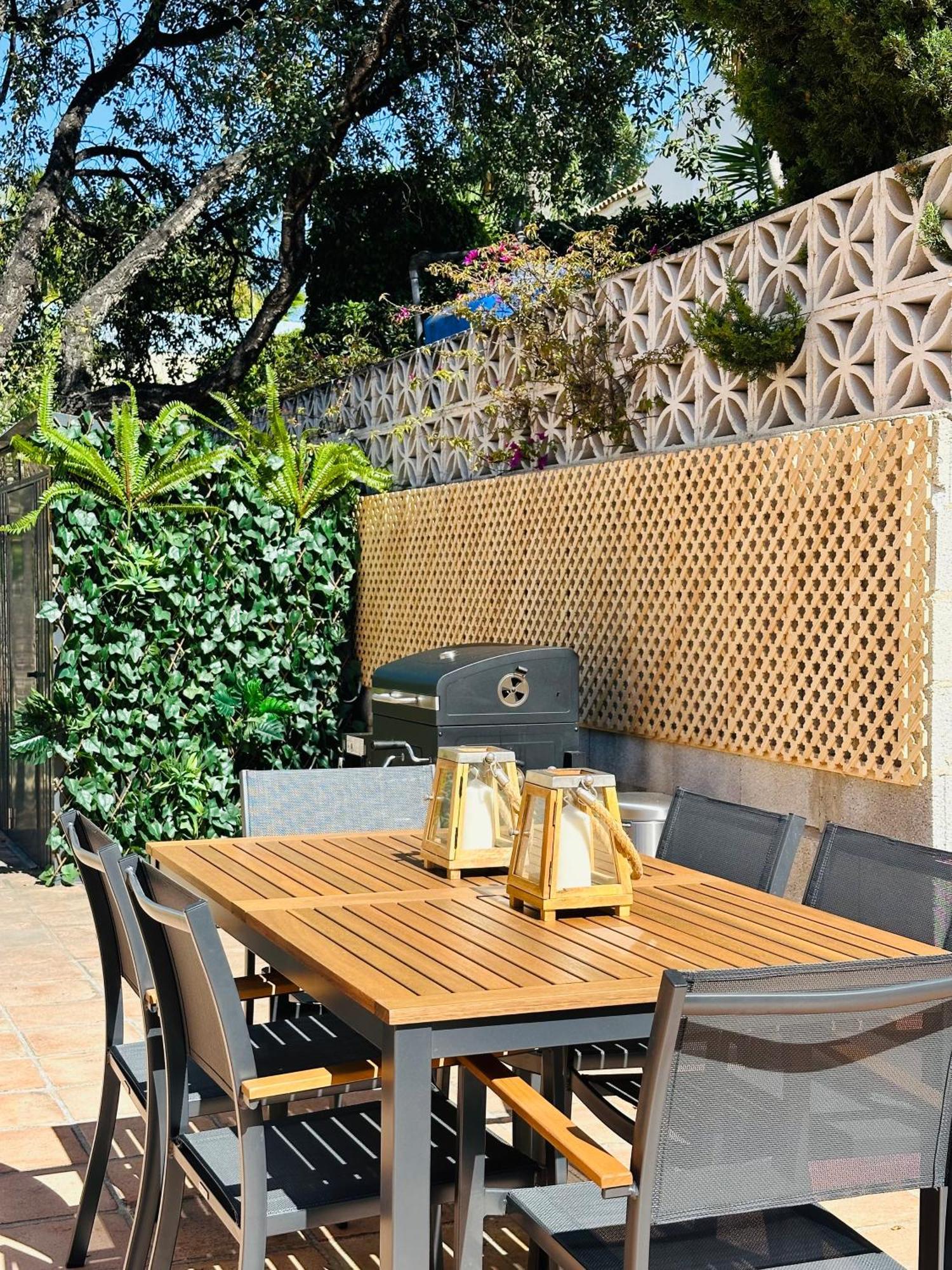Villa Svim, Walking Distance To The Beach! Marbella Exteriér fotografie